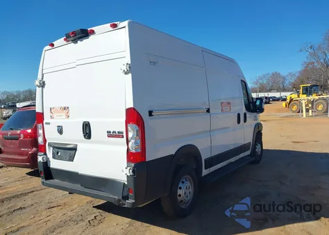 2020 Ram Promaster 1500 High Roof 136 Wb z USA, uszkodzony, nr VIN 3C6TRVBG6LE127235